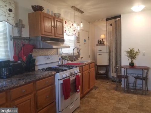 1930 Blaine Ave, Atlantic City NJ  08401-3012 exterior