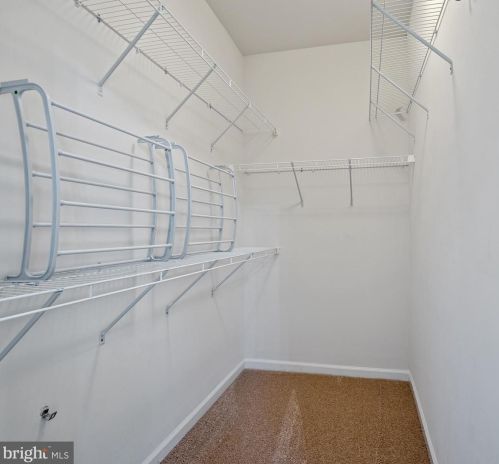 1708 Rockledge Ter, Woodbridge VA  22192-2508 exterior