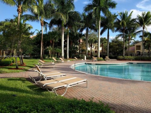 10288 Fox Trail Rd, West Palm Beach, FL 33411-1446