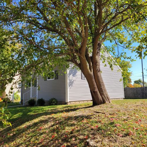 907 Paint St, Washington Ch OH  43160-1625 exterior