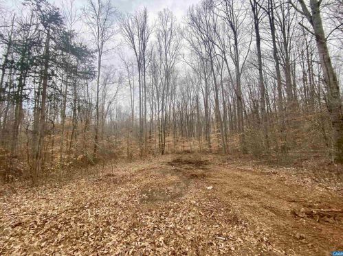 1521 Old Apple Grv Rd, Mineral VA  23117-3037 exterior