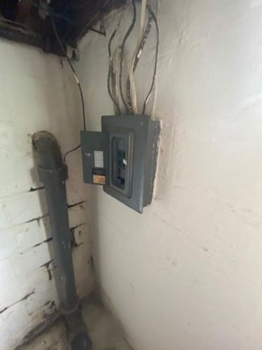 145 Lois Dr, Verona PA  15147-2947 exterior