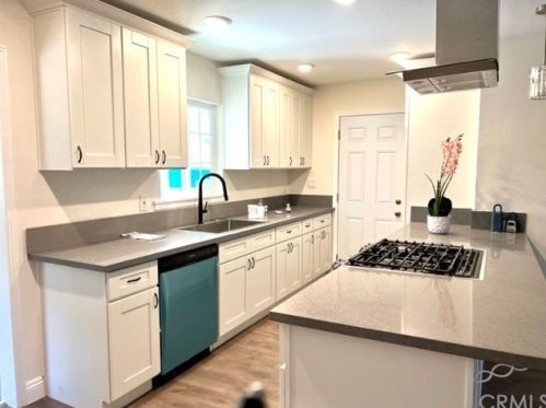 16431 Forrest Ave, Victorville CA  92395-3416 exterior