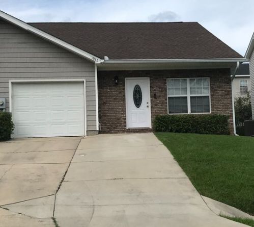1942 Nena Hills Dr, Tallahassee, FL 32304-3786
