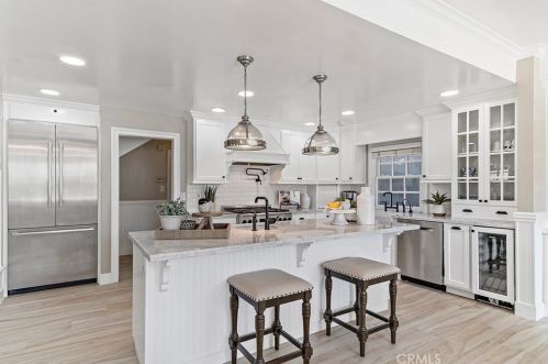 192 Rivo Alto Canal, Long Beach, CA 90803-4057