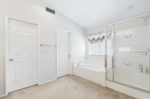 12607 Orangeblossom Ln, Riverside CA  92503-7059 exterior