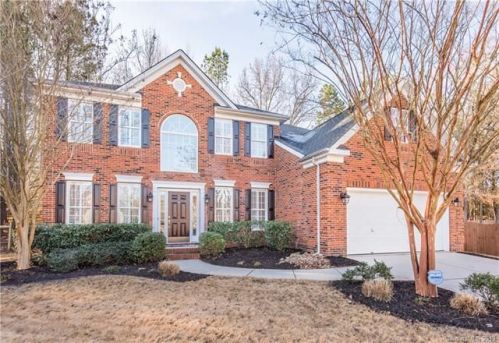 12145 Stone Forest Dr, Pineville, NC 28134-6408