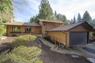 7848 128th Ave, Kirkland, WA 98033-8233