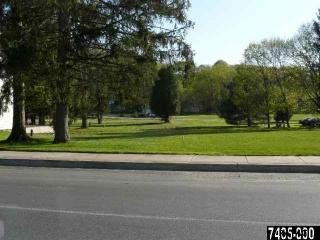 2 Main St, Cross Roads PA  17322-9019 exterior