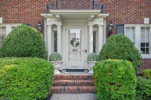 614 Lawrence Ave, Westfield, NJ 07090-3118