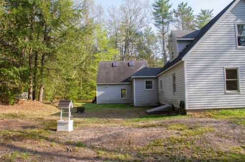 39 Colony Ln, New Hampton, NH 03256-4512