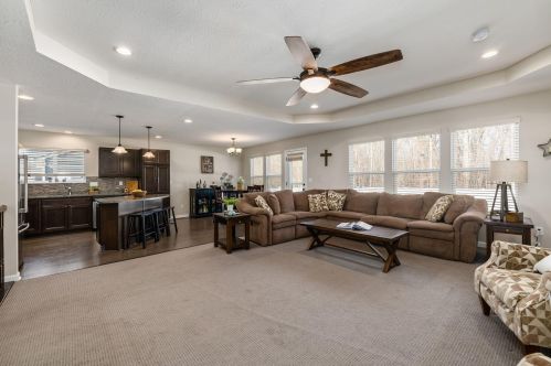 312 Isaac Tharp St, Pataskala OH 43062 exterior