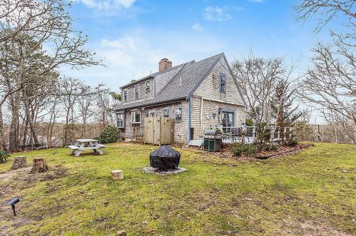 190 Countryside Dr, Chatham MA  02633-1129 exterior