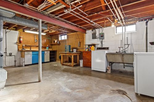 4129 Kingan Ave, Milwaukee WI 53235-4778 exterior