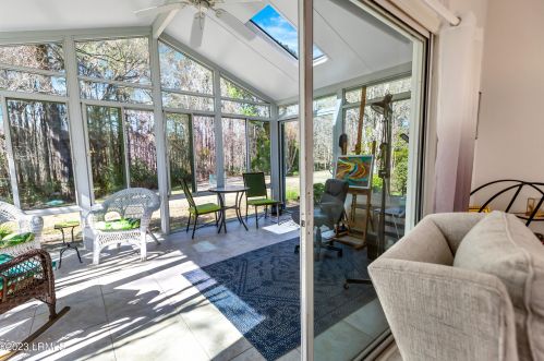 16 Candlelight Ln, Bluffton, SC 29909-6074