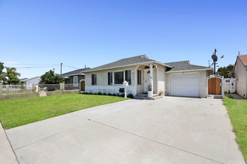 13806 Woodruff Ave, Bellflower, CA 90706-2637