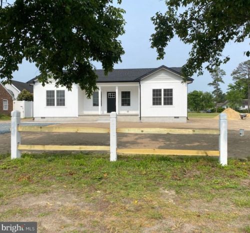 31504 Purnell Dr, Laurel, DE 19956-4442
