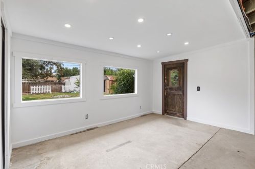 4168 Ish Dr, Simi Valley CA 93063-7665 exterior