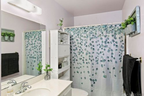 1720 The Woods Dr, El Cajon CA  92019-3670 exterior