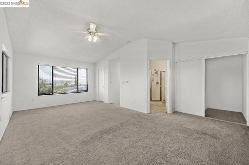 4369 Hillview Dr, West Pittsburg CA  94565-6071 exterior