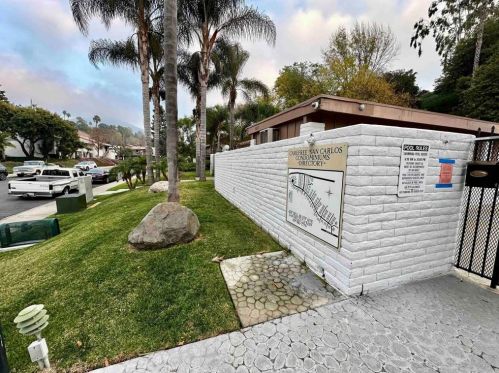 6430 Bell Bluff Ave, San Diego CA  92119-1026 exterior