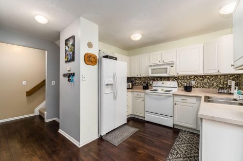 306 Preswicke Ml, Blacklick OH  43004-8462 exterior