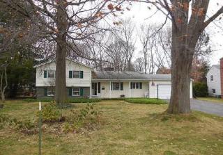 141 Ledgerock Ln, Rochester, NY 14618-2003