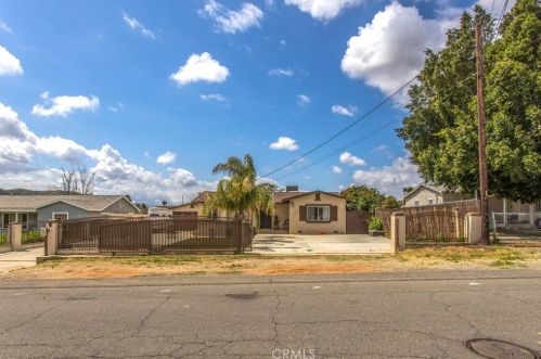 6872 36th St, Riverside CA  92509-1307 exterior