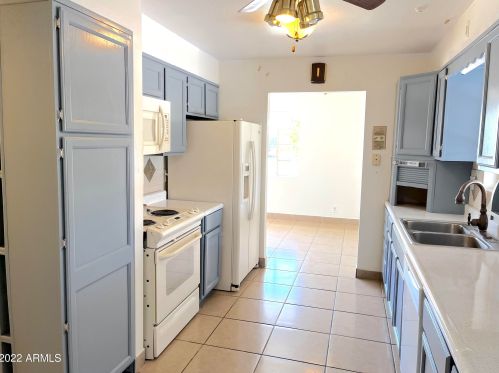 118 7th Ave, Mesa, AZ 85210-8510