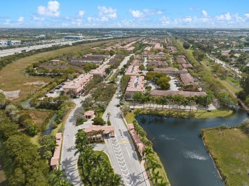 1230 147th Ter, Hollywood FL  33027-6183 exterior