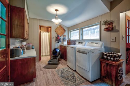23334 Great Cove Rd, Mc Connellsburg PA  17233-8331 exterior