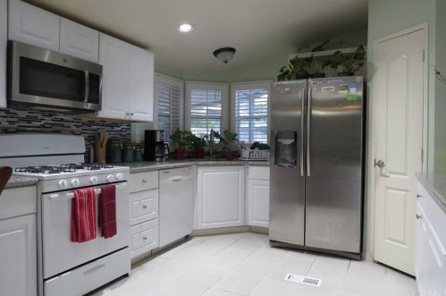 5700 Carbon Canyon Rd, Brea, CA 92823-7006