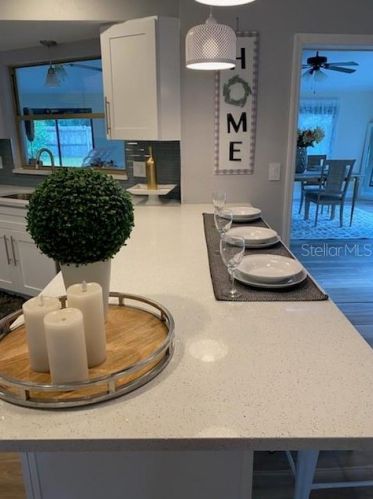 1259 Freeport Dr, Deltona FL  32725-4647 exterior