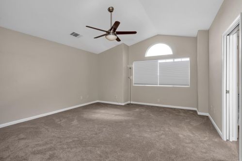 2009 Carlsbad Caverns Ct, Newman CA  95360-9635 exterior