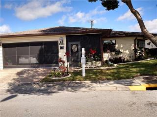 2263 Golden Horseshoe Cir, Lakeland, FL 33810-2754