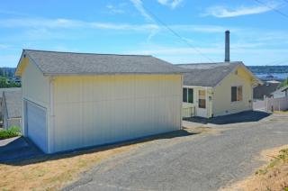 304 Summit Ave, Bremerton, WA 98312-4224