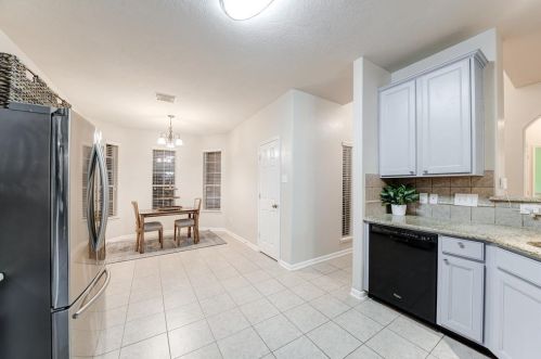 7334 Jacobs Wl Dr, Richmond TX  77407-4990 exterior