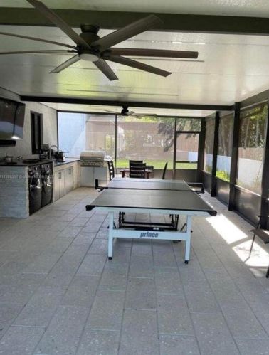 34 Atlantic Dr, Key Largo FL  33037-3212 exterior