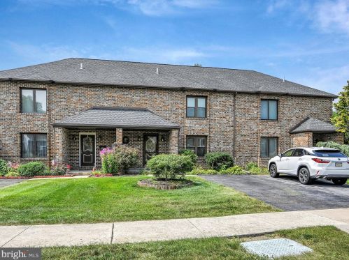 2404 Chadwick Ct, Harrisburg, PA 17110-3500