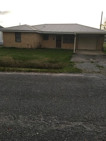 1836 Ridgefield Ave, Thibodaux, LA 70301-5422