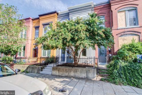 1310 Emerald St, Washington, DC 20002-5432