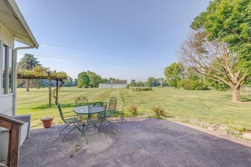 11860 Green Valley Rd, Mount Vernon OH  43050-9624 exterior