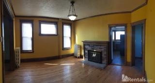 1219 4th St, Duluth MN  55805-2334 exterior