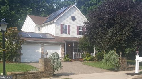 227 Pennford Pl, Boothwyn PA  19060-2407 exterior