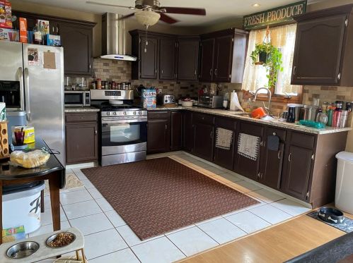 78 Duncan St, Fall River, MA 02721-2410