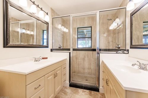 2631 Gulfview Dr, Naples FL  34112-5829 exterior
