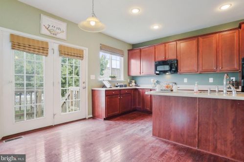 214 Union Ridge Dr, Charles Town WV  25414-4950 exterior