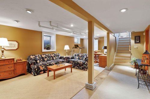 4235 Washburn Ave, Minneapolis MN 55412-1532 exterior