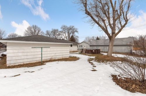 7206 June Ave, Minneapolis MN 55429-1325 exterior