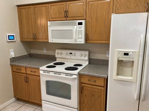 10712 Rockledge View Dr, Riverview, FL 33579-2364